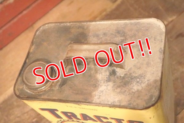 画像7: dp-230901-60 TRACTO / 2 U.S.GALLONS MOTOR OIL CAN