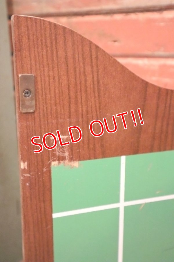 画像9: ct-231211-02 PLANTERS / MR.PEANUT 1980's Dartboard