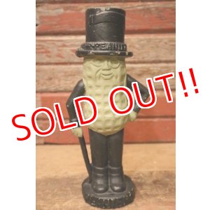 画像: ct-240214-64 PLANTERS / MR.PEANUT Cast Iron Coin Bank