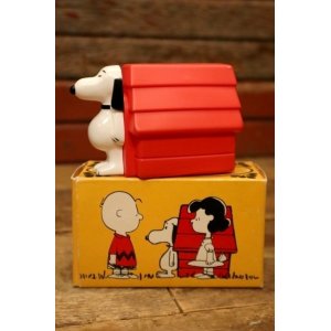 画像: ct-210701-19 Snoopy and Doghouse / AVON 1970's Non-Tear Shampoo Bottle (Box)