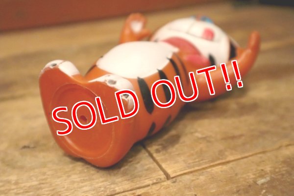 画像9: ct-240214-21 Kellogg's / Tony the Tiger 1970's Soft Vinyl Figure