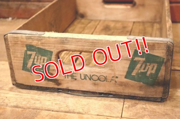 画像6: dp-240321-09 7up / THE UNCOLA 1968-1970 Wood Box