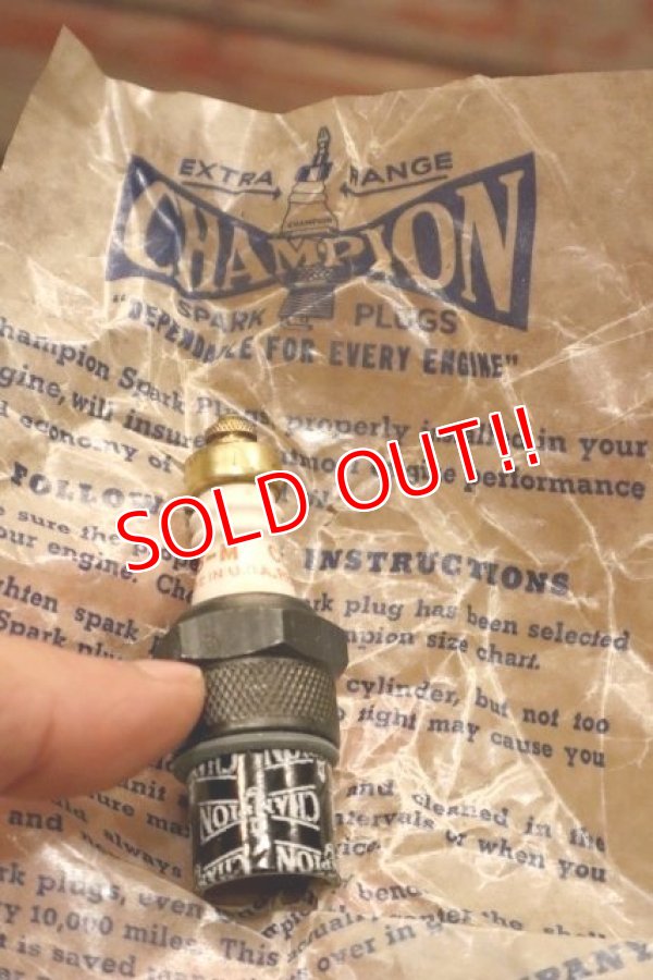 画像12: dp-240207-23 CHAMPION / 1930's-1940's Spark Plugs Set