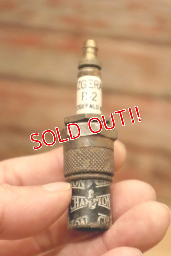 画像11: dp-240207-23 CHAMPION / 1930's-1940's Spark Plugs Set