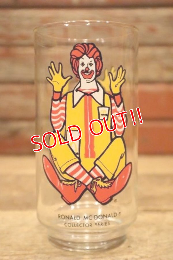 画像1: gs-240207-13 McDonald's / 1970's Collector Series Glass "Ronald McDonald"