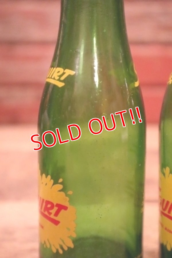 画像8: dp-240418-04 SQUIRT / 1950's Salt and Pepper Shaker Bottles