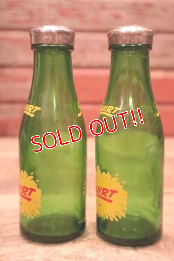 画像7: dp-240418-04 SQUIRT / 1950's Salt and Pepper Shaker Bottles