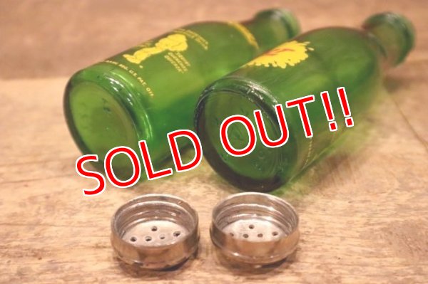 画像12: dp-240418-04 SQUIRT / 1950's Salt and Pepper Shaker Bottles