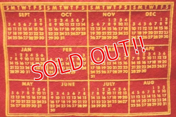 画像5: nt-240505-02 COE COLLEGE / Collegiate 1967-1968 Felt Banner Calendar