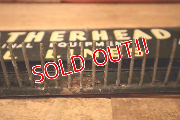 画像9: dp-240508-87 WEATHERHEAD FUEL LINES / 1950's Metal Hook Display