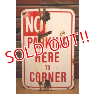 画像: dp-240508-103 NO PARKING HERE TO CORNER / Enamel Road Sign