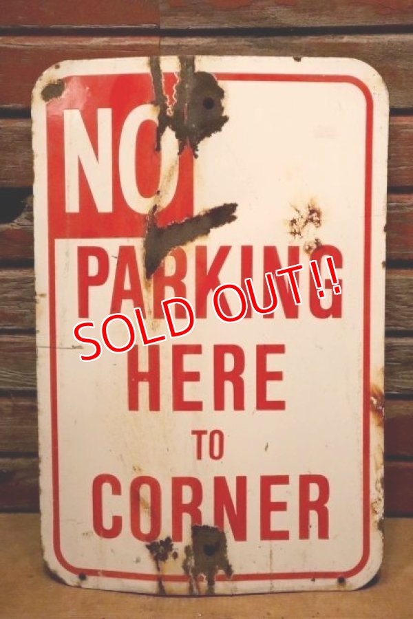画像1: dp-240508-103 NO PARKING HERE TO CORNER / Enamel Road Sign