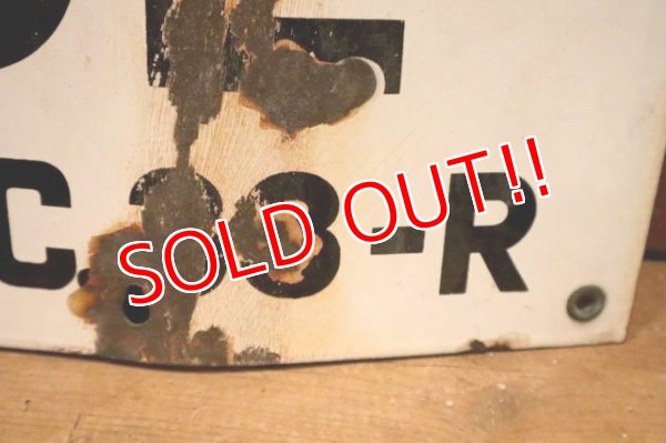画像3: dp-240508-103 UO-NPR NO.1 62 SEC. 33-R / Oil Terminal Enamel Sign