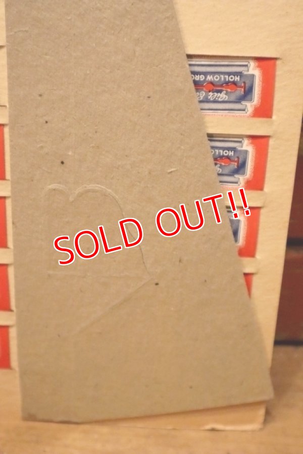 画像9: dp-240508-07 HOLLOW GROUND 1940's RAZOR BLADE DISPLAY