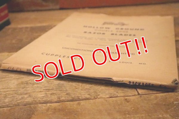 画像12: dp-240508-07 HOLLOW GROUND 1940's RAZOR BLADE DISPLAY