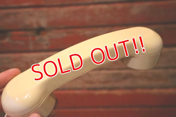 画像10: ct-240508-21 Hawaiian Punch / Punchy 1980's Phone