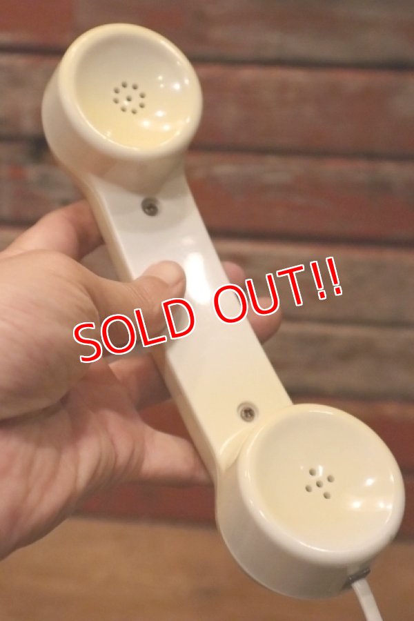 画像8: ct-240508-21 Hawaiian Punch / Punchy 1980's Phone