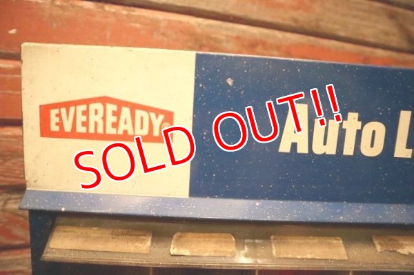 画像2: dp-240101-21 【SALE】EVEREADY Auto Lamp Bulbs Metal Cabinet