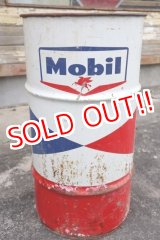 画像: dp-240508-33 Mobil / 1960's 120 POUNDS 16 GALLONS Oil Can