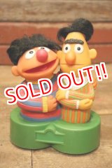 画像: ct-240214-09 SESAME STREET / Ernie & Bert 1976 AM Radio