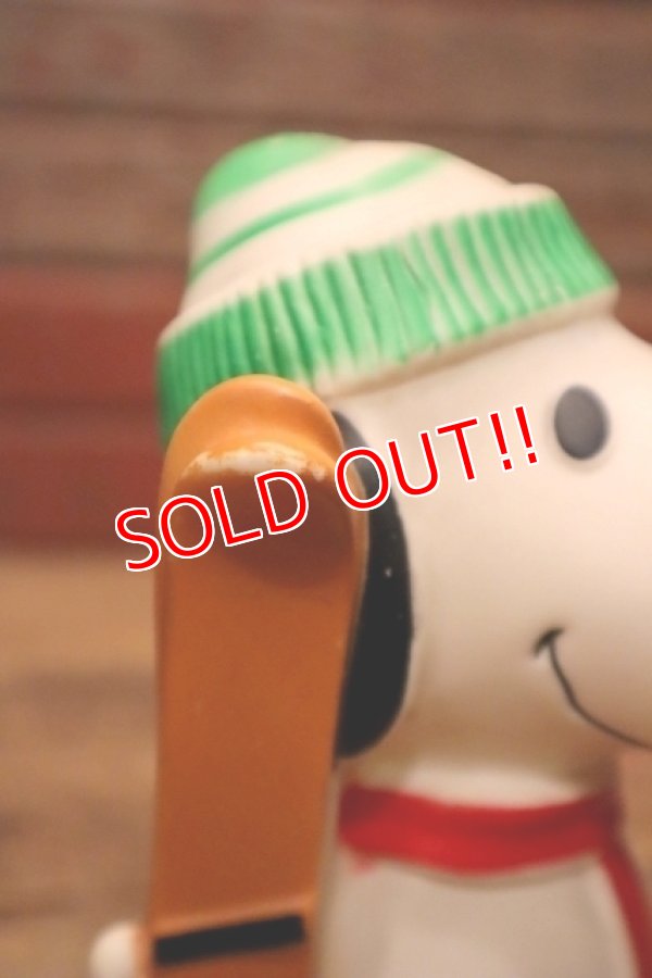 画像6: ct-240604-04 Snoopy / Danara 1980's Coin Bank "Ski"