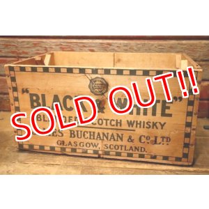 画像: dp-240604-04 BLACK & WHITE SCOTCH WHISKY / Vintage Wood Box