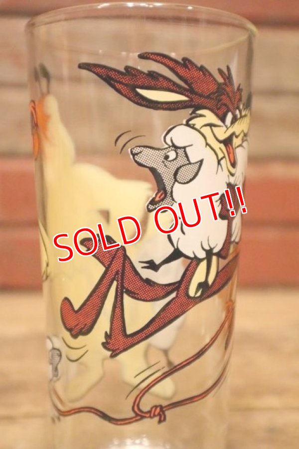 画像3: gs-240611-27 Wile E. Coyote & Sam Sheepdog / PEPSI 1976 Collectors Series Glass