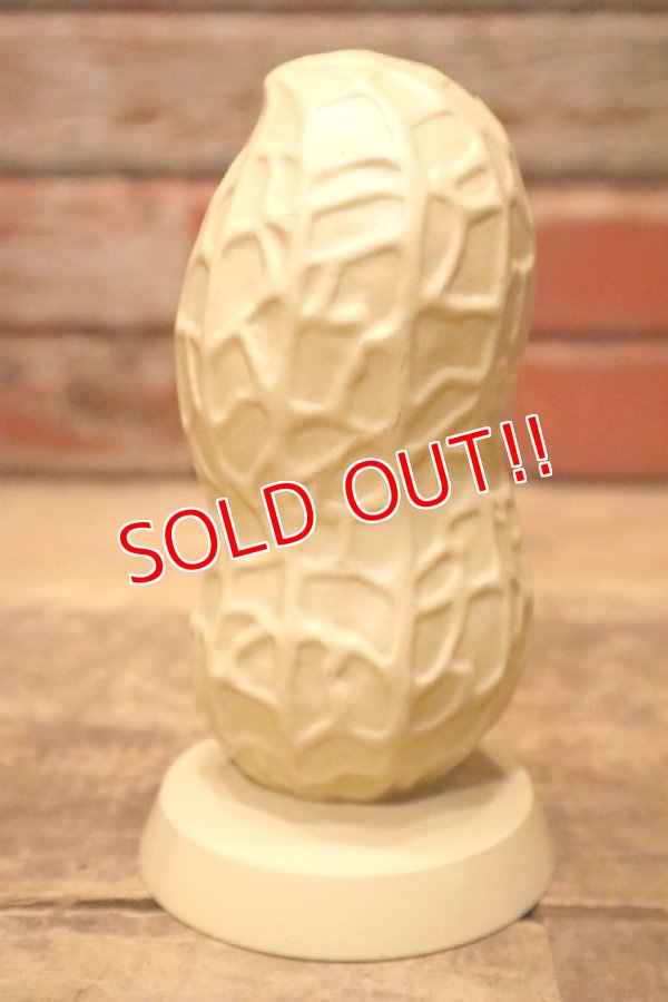 画像2: dp-240604-03 1970's Peanut Plastic Coin Bank