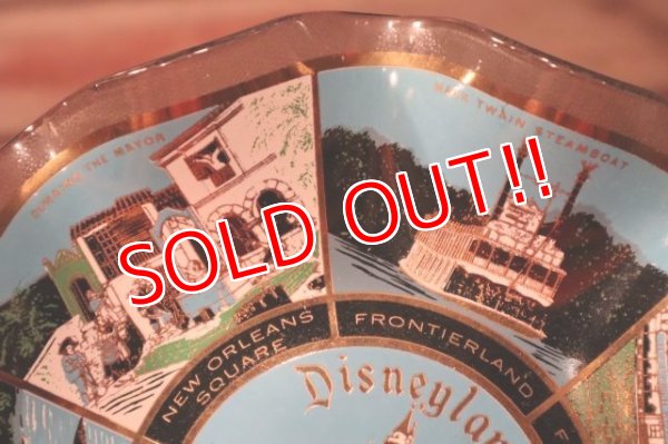 画像3: dp-240611-16 Disneyland / Vintage Souvenir Glass Tray