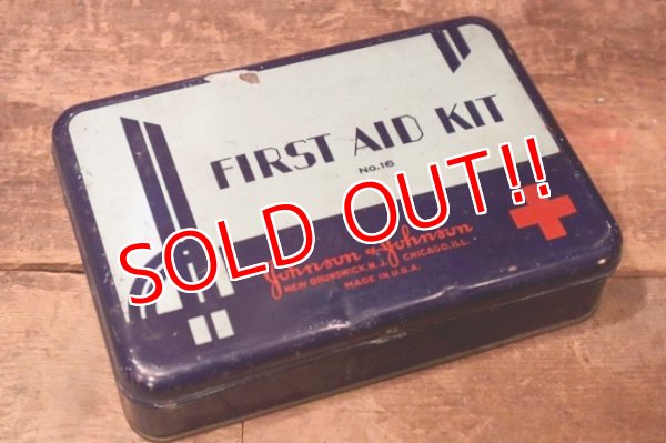 画像1: dp-240814-21 Johnson & Johnson / 1960's-1970's FIRST AID KIT BOX
