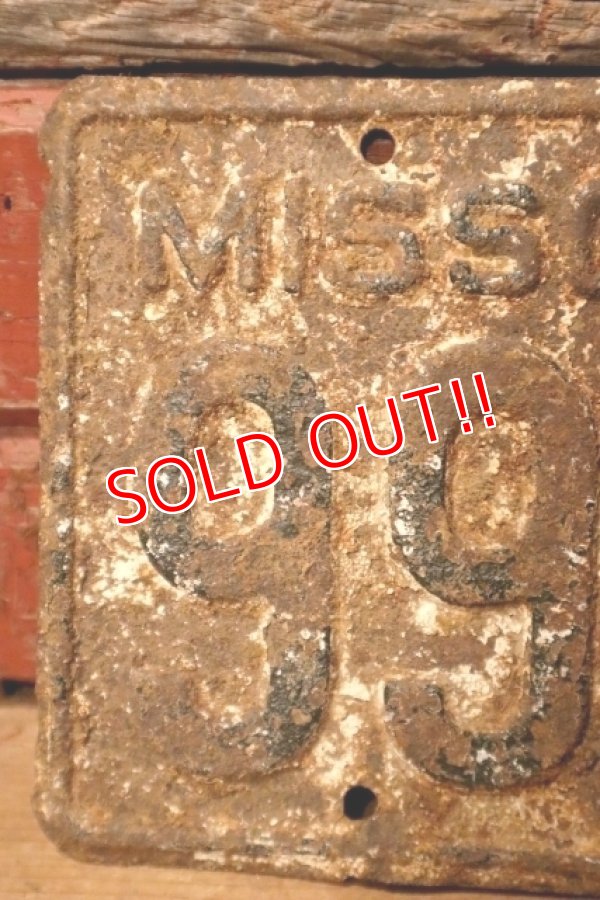 画像2: dp-230601-21 License Plate 1947 MISSOURI "99-780"