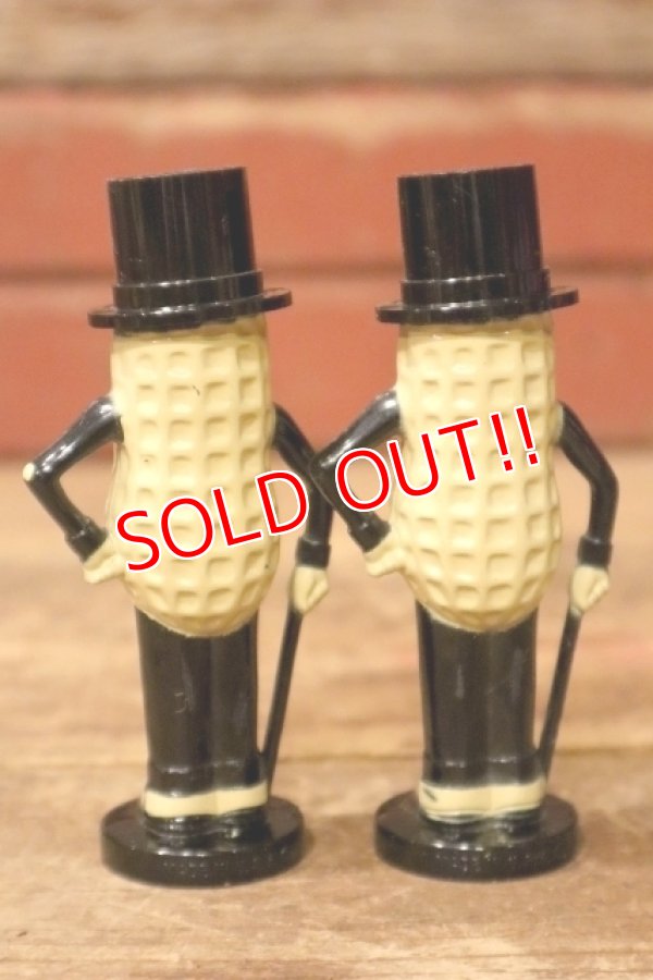 画像4: ct-240814-22 PLANTERS / MR.PEANUT 1960's Salt & Pepper Shaker