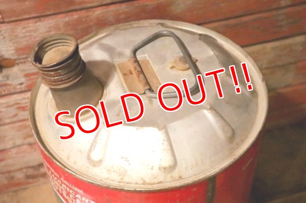 画像7: dp-240911-48 Castrol / 1970's〜 6.5 U.S. GALLONS OIL CAN