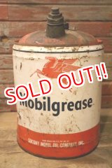 画像: dp-240911-38 Mobilgrease / 1940's-1950's 5 U.S. GALLONS CAN