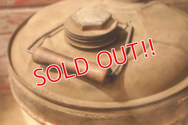 画像11: dp-240911-31 Ford / 1960's-1970's FORD HYDRAULIC OIL 5 U.S. GALLONS CAN