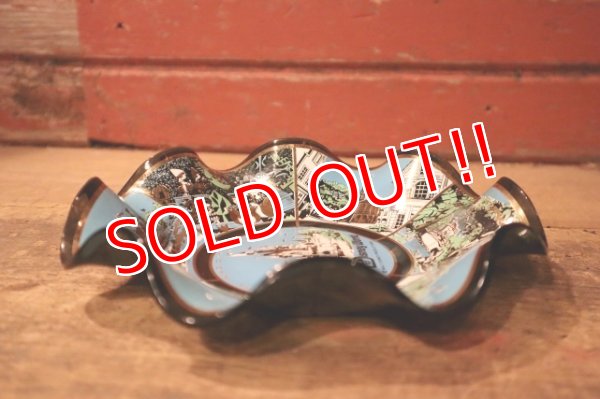 画像6: ct-240814-29 Walt Disney World / The Magic Kingdom 1970's Souvenir Glass Tray