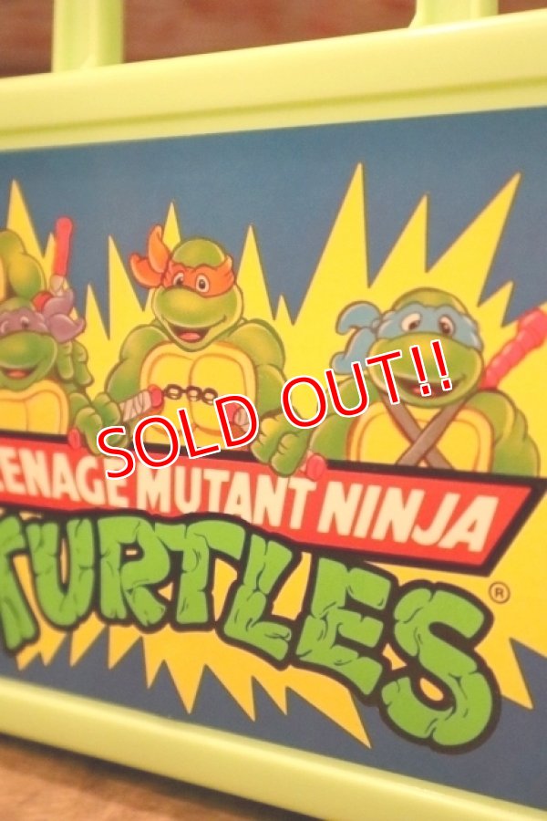 画像3: ct-241008-05 TEENAGE MUTANT NINJA TURTLES (TMNT) / 1990 Plastic Lunch Box