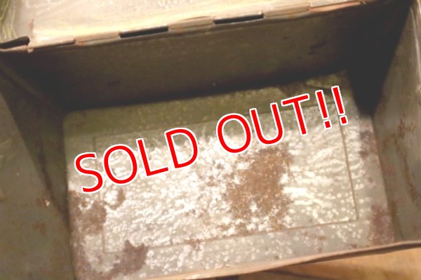 画像9: dp-241008-08 PLOW BOY SMOKING TOBACCO 1910's-1920's TIN BOX