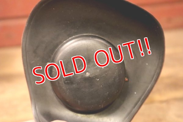 画像8: ct-241008-57 Yosemite Sam / DAKIN 1970's Figure & Coin Bank