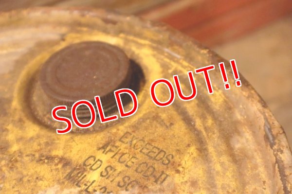 画像12: dp-240101-43 Cen-Pe-Co LUBRICANTS / 1970's-1980's 5 U.S.GALLONS Oil Can