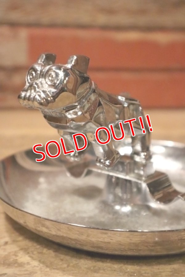 画像2: dp-241225-17 Mack Truck / 1970's Chrome Ashtray