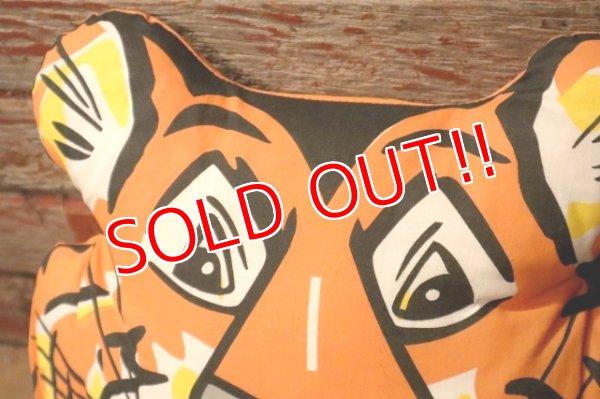 画像2: ct-241225-03 Esso / Tango Tiger 1960's Pillow Cushion