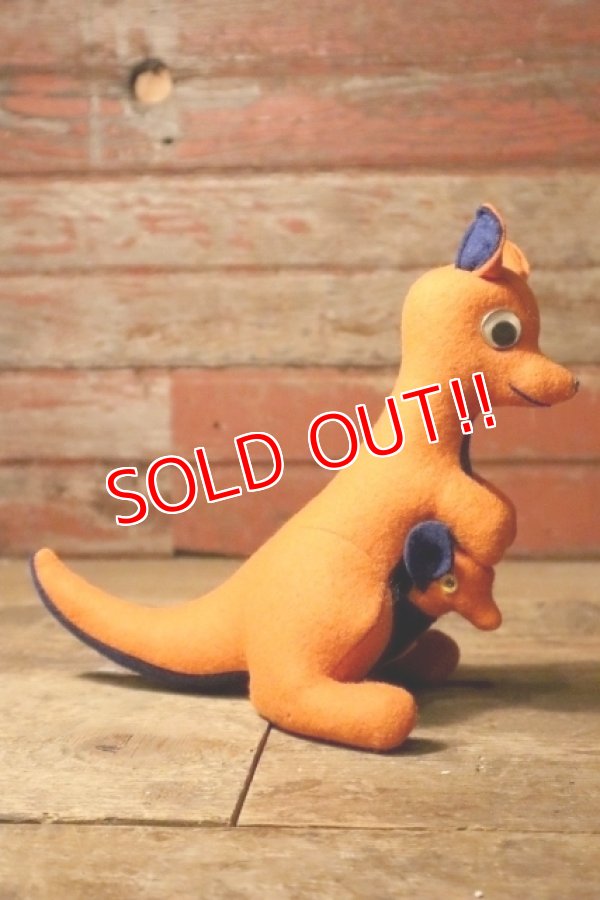 画像5: ct-250107-11 Collegiate 1950's College Mascot Doll "M" Kangaroo