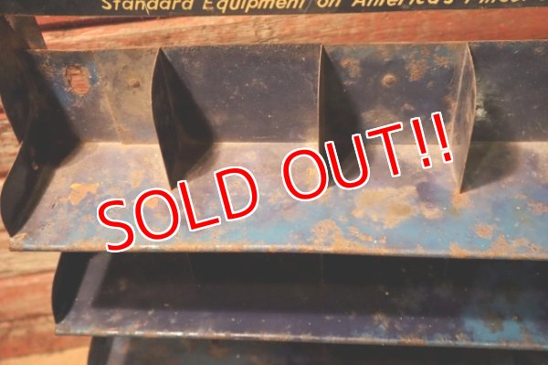 画像4: dp-241225-11 Stant 1950's RADIATOR CAPS GASOLINE CAPS Metal Rack