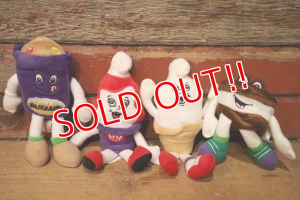 画像2: ct-ct-230901-08 Dairy Queen / 1999 DQ Bean Plush Pals Set