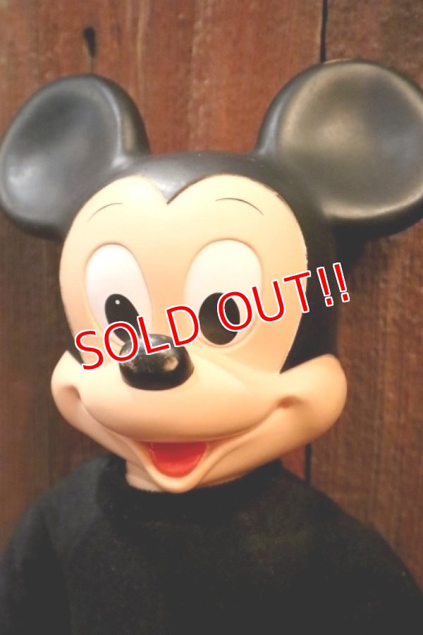 画像2: ct-241225-14 Mickey Mouse / Hasbro 1977 Marching Mickey Mouse Doll