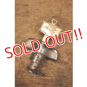 画像: dp-221201-53 Mobil / 1940's-1950's Lock & Key