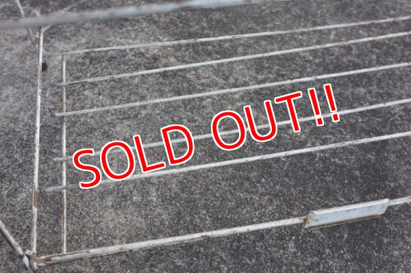 画像11: dp-240911-70 Unknown "TAKE AN Eagle PLAYBALL HOME" Wire Rack