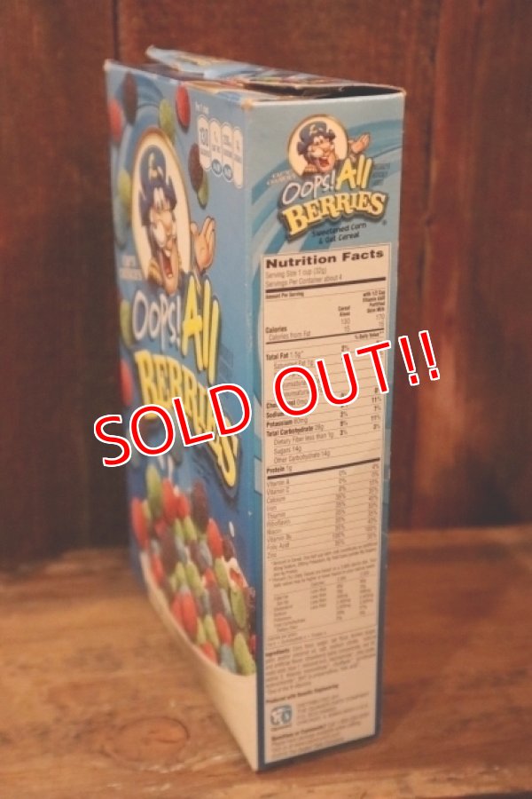 画像4: nt-250204-01 Quaker Oats / CAP'N CRUNCH'S Oops! All BERRIES 2016 Cereal Box