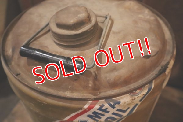 画像8: dp-250205-73 M・F・A  MOTOR OIL 1970's 5 U.S. GALLONS CAN